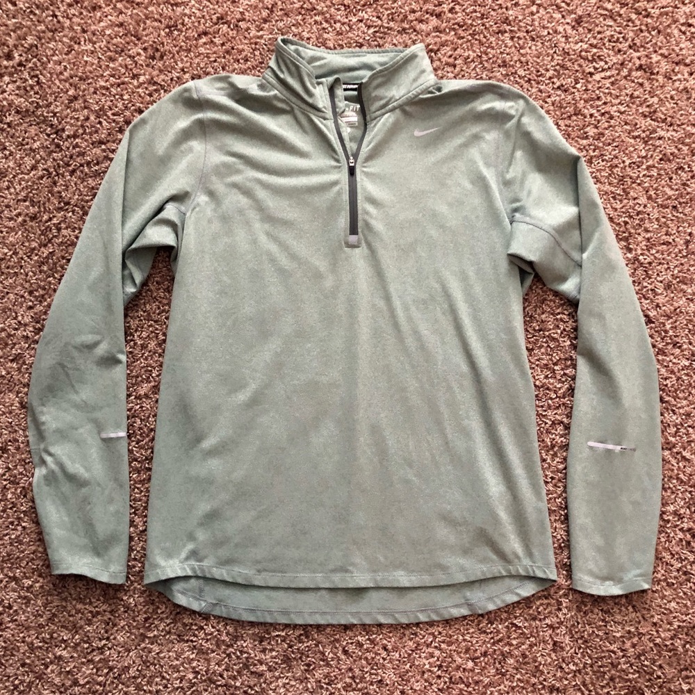 ✔️ Nike Dri-Fit Element Running Half Top Zip